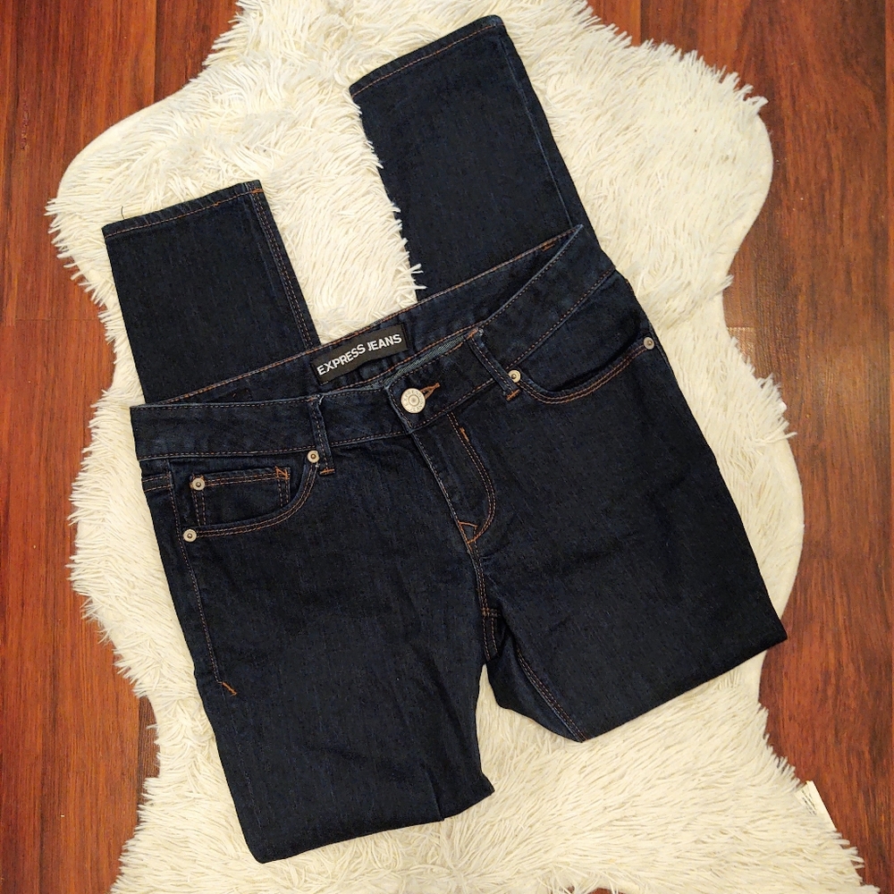 Express Stella Legging Low Rise Dark Wash SHORT